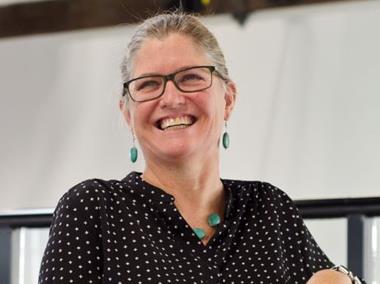 Karyn Zuidinga - Founder and Lead Digital Product and UX Strategist, NextWave Innovation - 